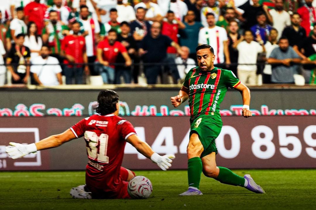 Amedspor Süper Lig’e 3-0’lık tarihi başlangıç yaptı