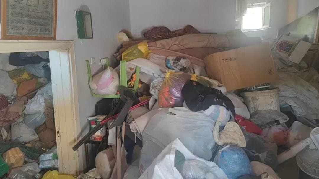 Ceylanpınar’da bir evden 8 ton çöp çıkarıldı