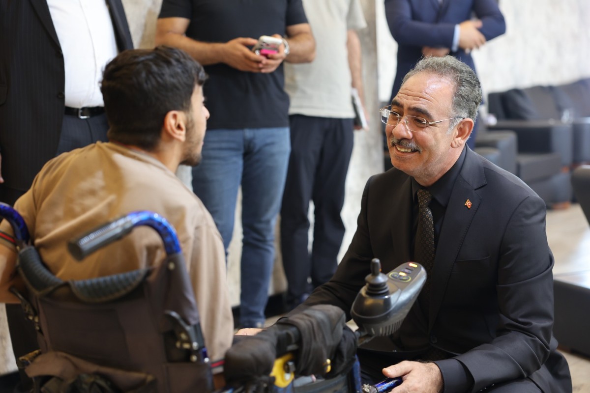 Eyyübiye’de muhtarlar ve vatandaşlar belediyede ağırlandı