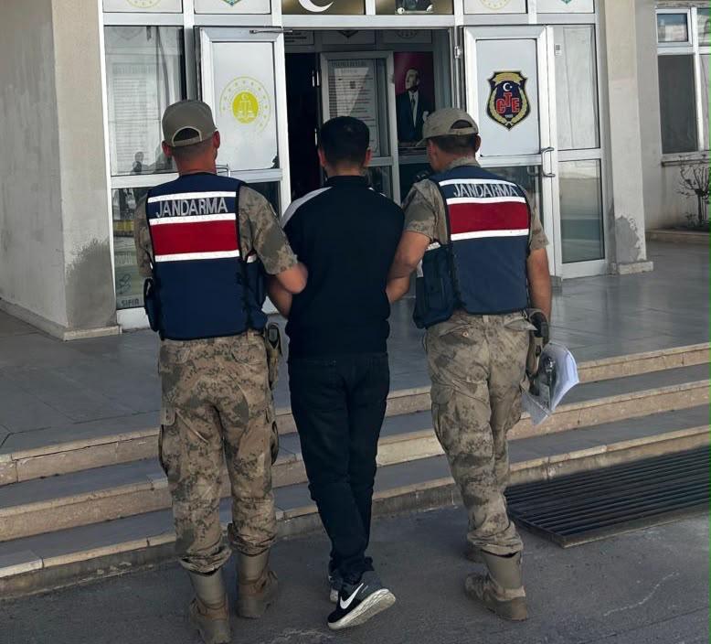 Viranşehir’de 5 yıldır aranan dolandırıcılık firarisi yakalandı