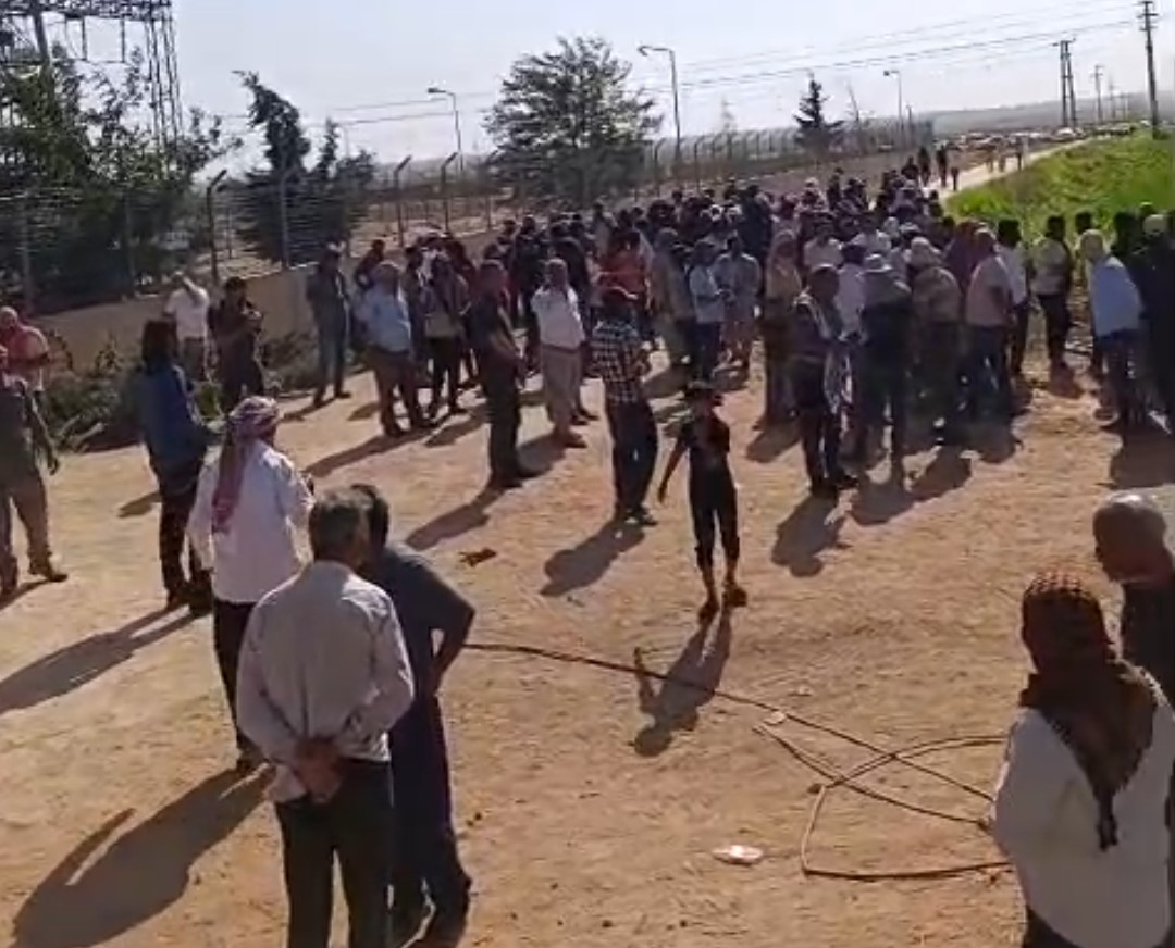 Ceylanpınar'da Elektrik Krizi: Trafo Önünde Eylem