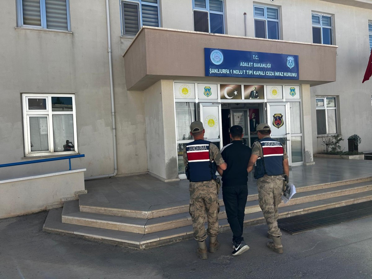 Hırsızlık suçundan aranan zanlı Siverek’te yakalandı