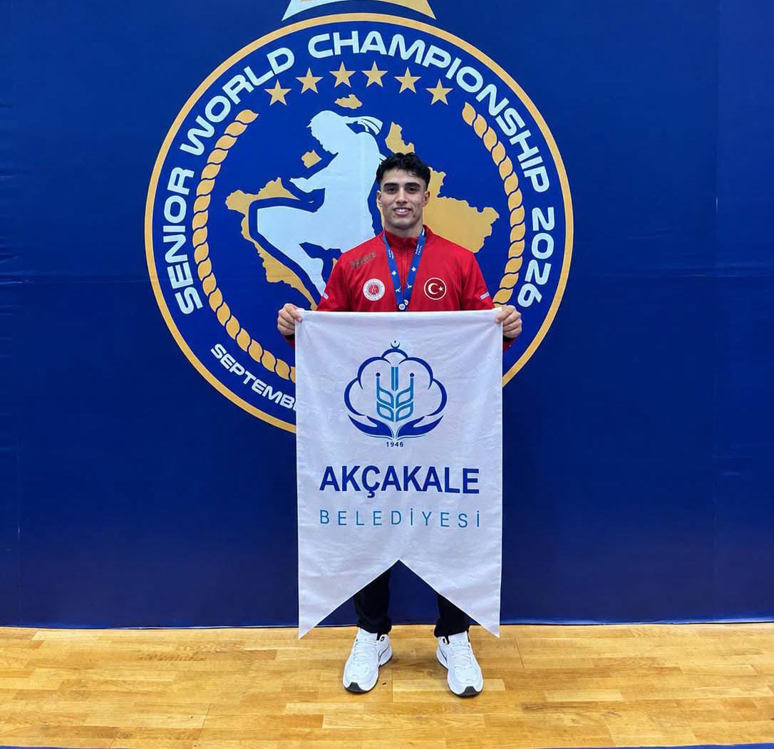 Akçakaleli sporcudan dünya ikinciliği!